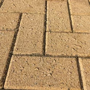 Čištění zámkové dlažby Čištění zámkové dlažby